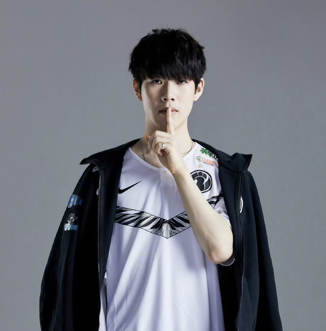 探讨C罗的 探讨C罗的