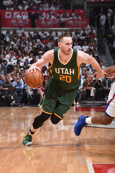 素材分发构 素材分发构